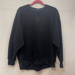 EUC L Nike Dry Fit Men's Black Crewneck Sweater